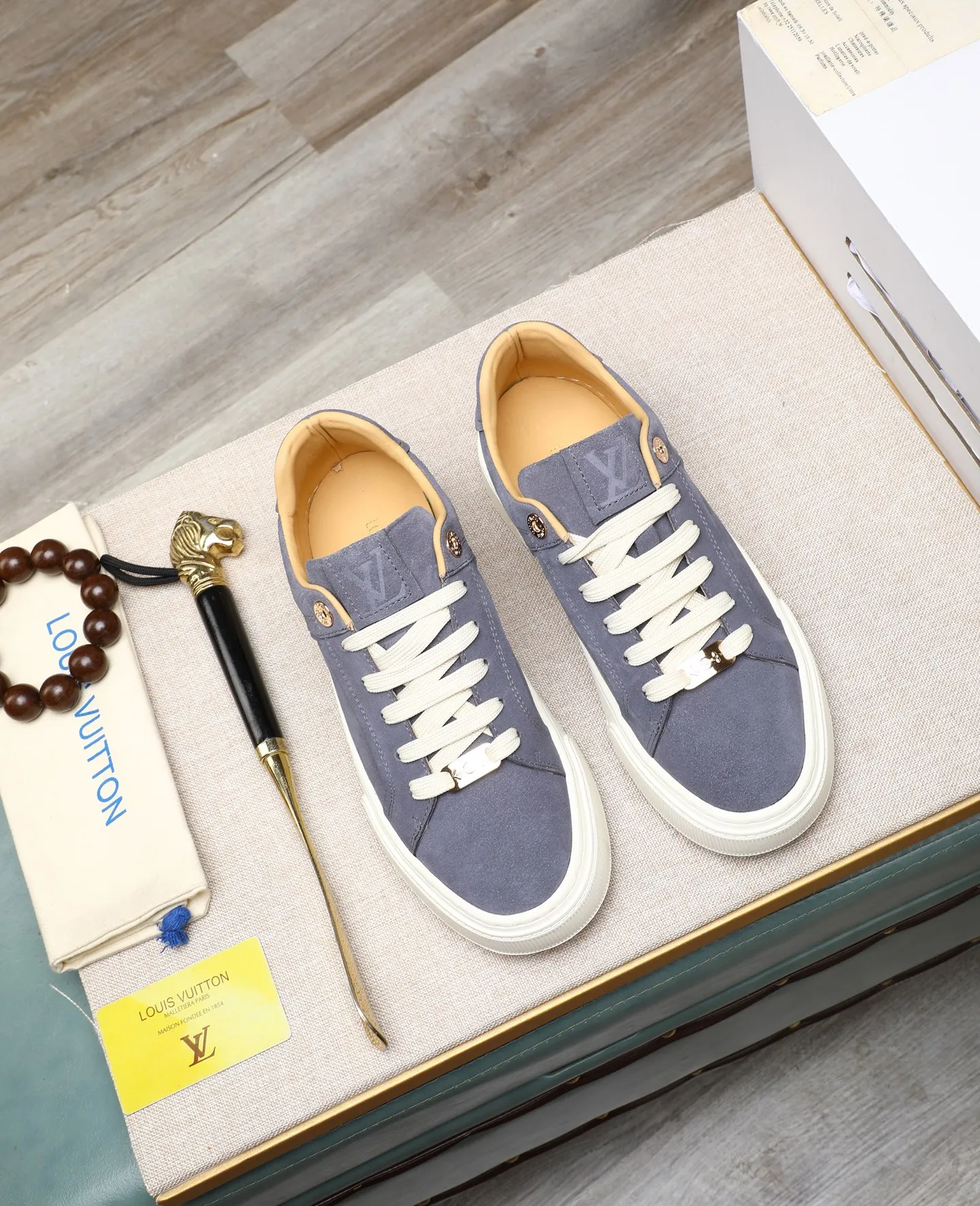 Men's shoes 💰460 [LV～] Men's casual shoes 2025z cabinet sales simultaneously 🔶Size: 38-44 #️⃣ 🔷3 colors🔜The upper is made of multi-material splicing➕cow leather lining, comfortable and breathable, sole: original comfortable and wear-resistant outsole, ⚠️real thing📱photographed🎬real thing is better📢📢📢